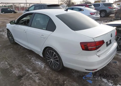 2016 Volkswagen Jetta 1.8T Sport из США, поврежденный, VIN 3VWD17AJXGM240756